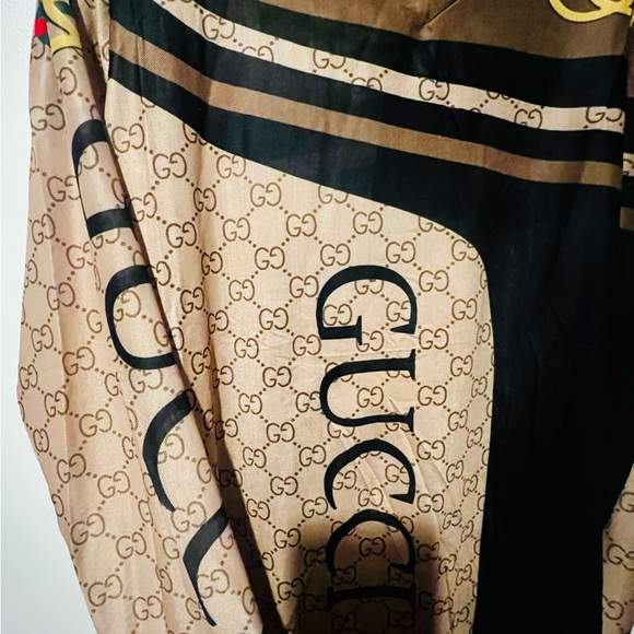 NaNa Sheer Brown and Black Logo Top - Picture 4 of 4